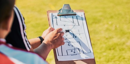 TAKTISCHE FINESSE OHNE BALLKONTAKT